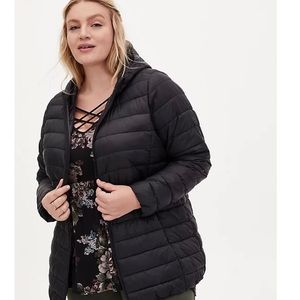 Torrid nylon lightweight puffer jacket